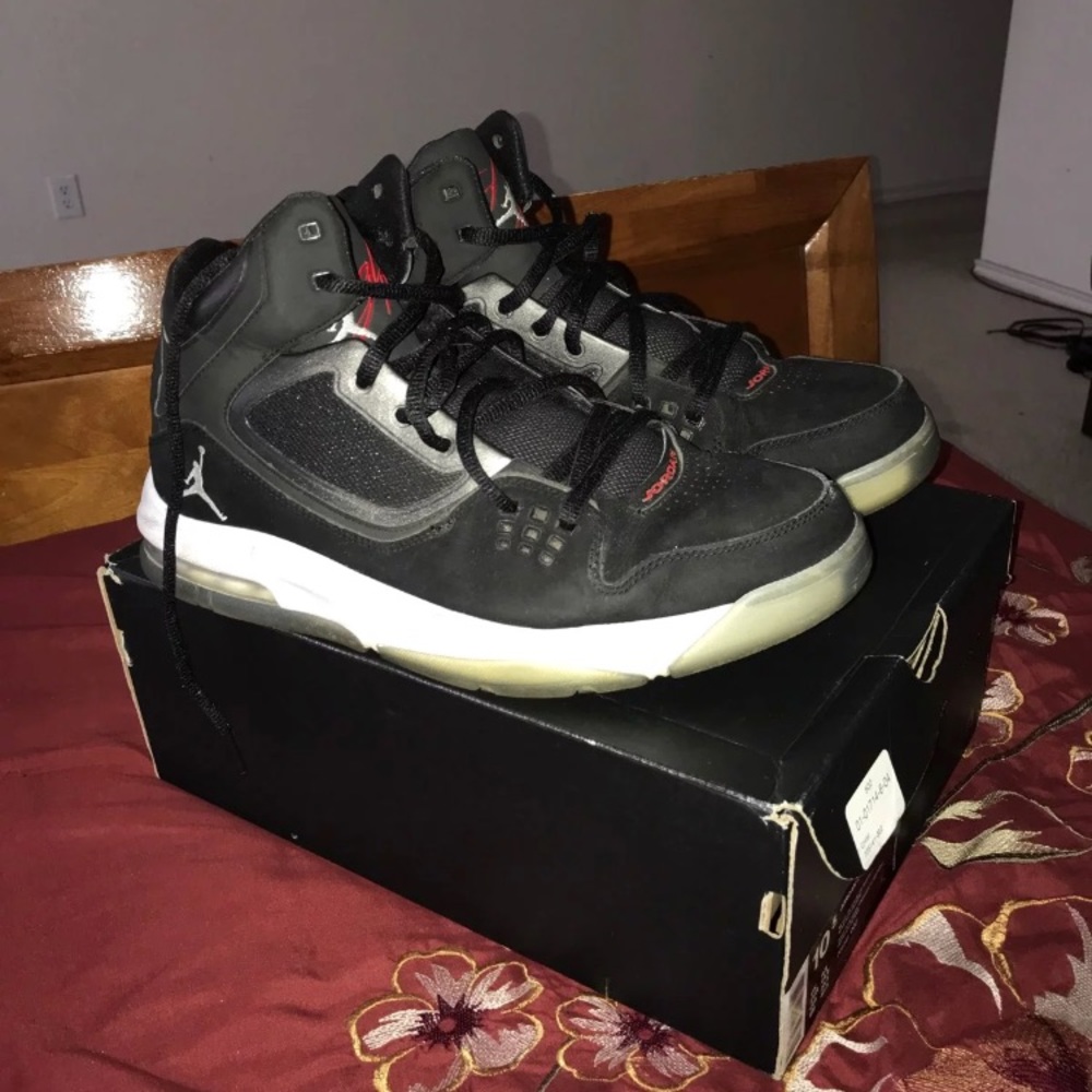 Black Jordans - Size 11